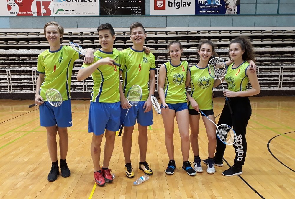 DVE EKIPI OŠ MIŠKA KRANJCA PREDSTAVLJALI LJUBLJANO NA EKIPNEM DRŽAVNEM PRVENSTVU OSNOVNIH ŠOL V BADMINTONU